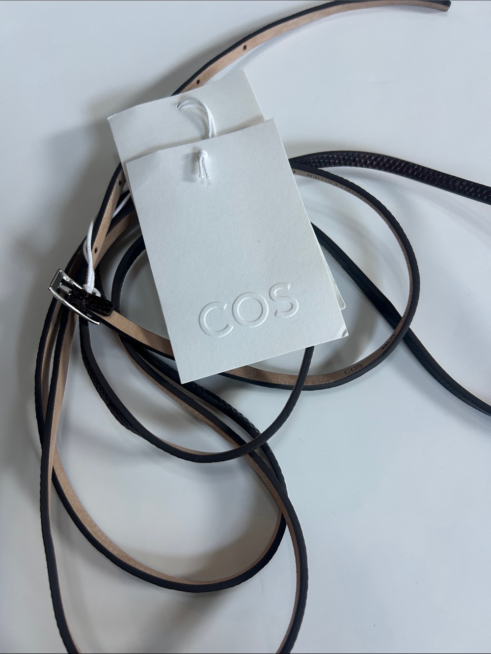 NWT (size M/L) COS SKINNY DOUBLE-WRAP LEATHER BELT - Picture 6 of 7